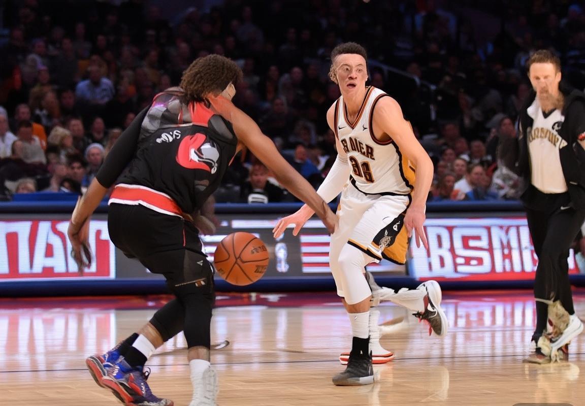 2018年NBA马刺vs尼克斯巅峰对决：战术解析与战况回顾(图2)